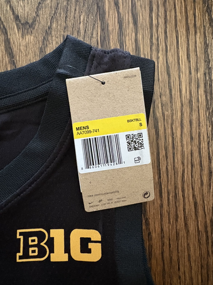 Caitlin Clark Iowa Hawkeyes Black Jersey #22