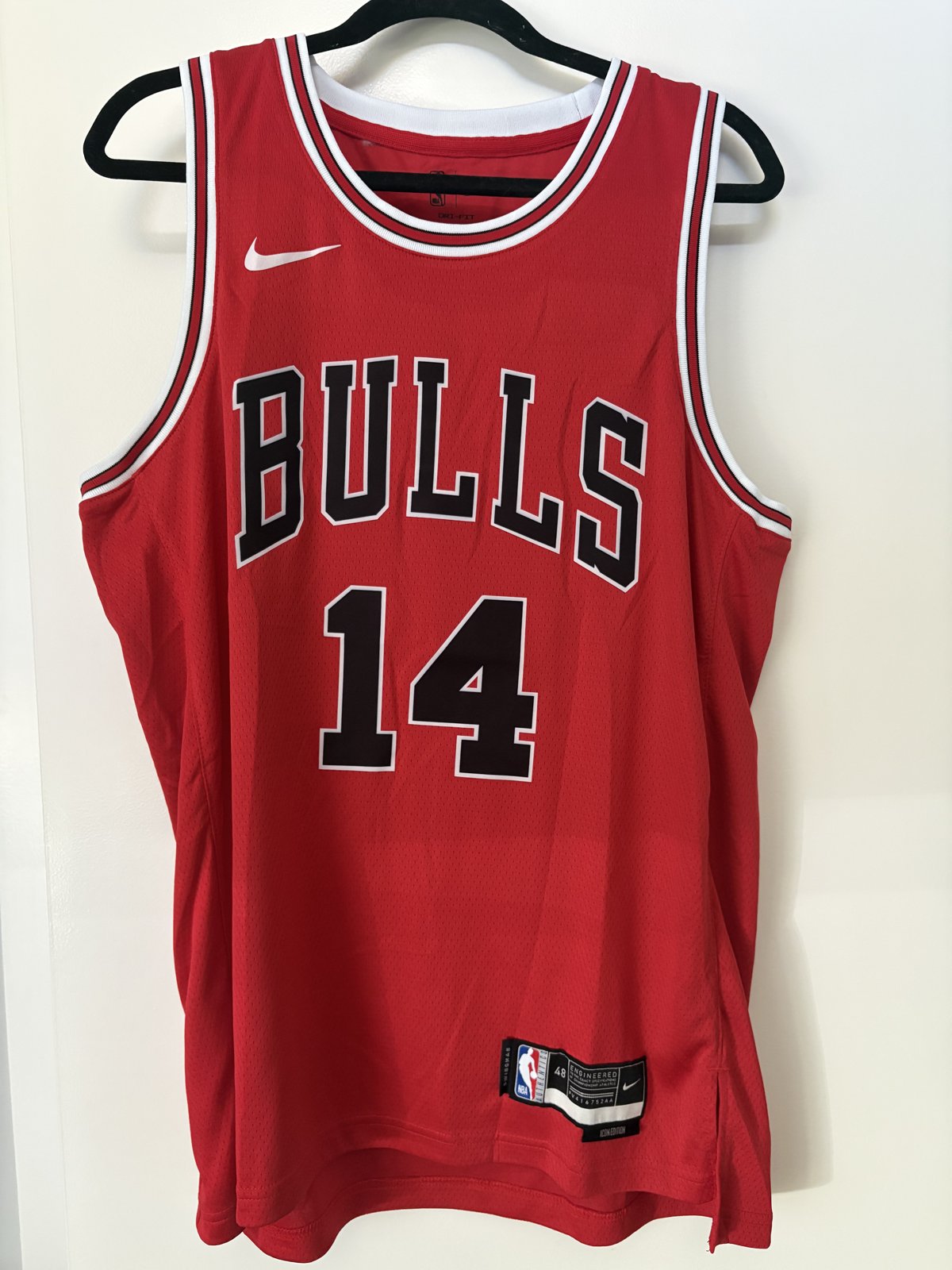 Matas Buzelis Chicago Bulls Red Jersey